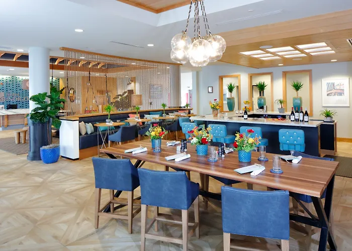 Indigo Orange - By Ihg Gulf Shores