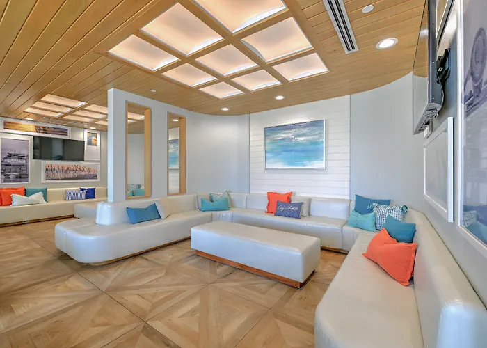 Resort Indigo Orange - By Ihg 3*